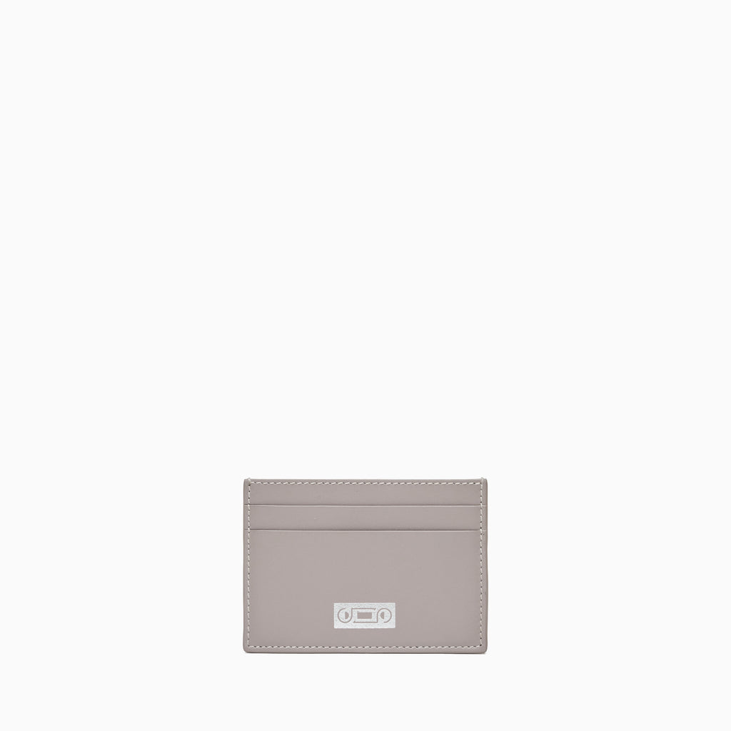 Front view of The Card Holder by Studio Tondini in Light Grey leather with compact organisation, refined minimalist construction, and contemporary Italian craftsmanship.